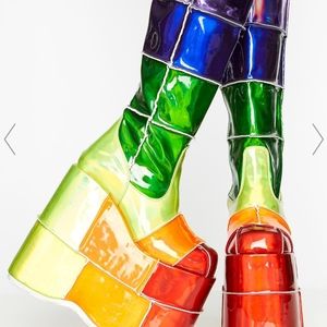 Way high up rainbow stack platforms (holographic)